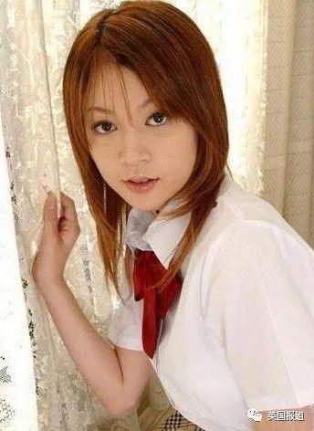 草莓成人aV视频,揭秘成人影视中的激情与禁忌